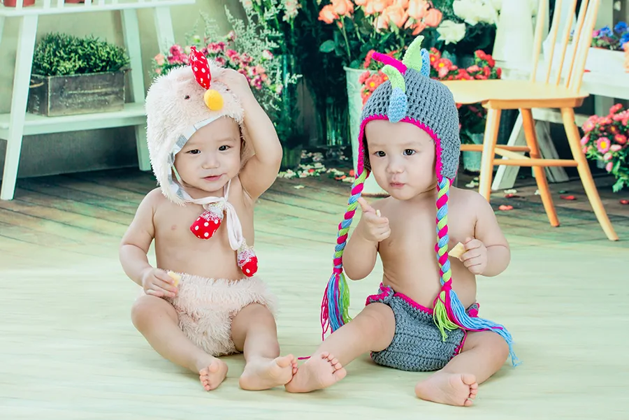 寶寶照片-1歲雙胞胎合照-嬰兒造型服-棚拍