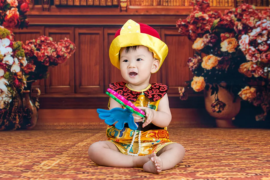兒童藝術照-皇帝裝-1歲男生-嬰兒照片