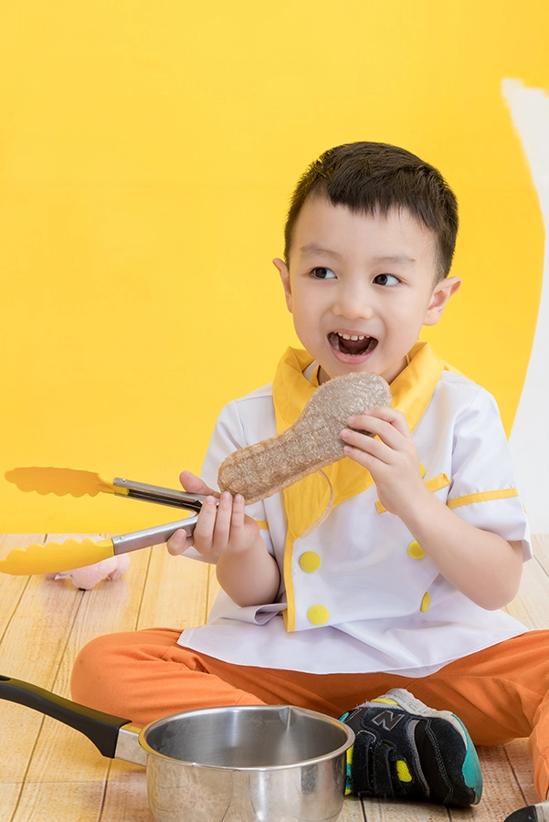 寶寶攝影ptt-三歲男生-廚師服-棚拍