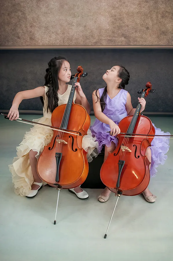 內湖兒童寫真-拉大提琴-姐妹合照