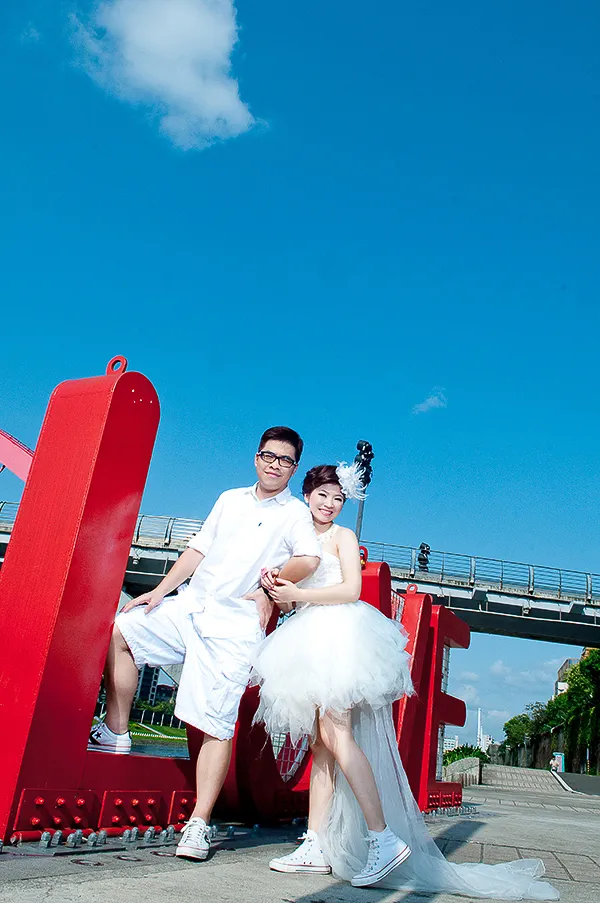 白紗禮服,彩虹河濱公園,台北婚紗照外拍